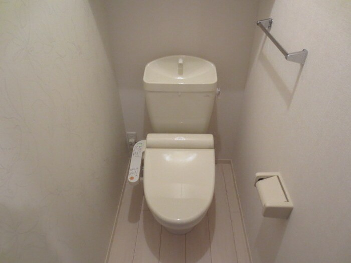 物件内観写真11　(トイレ)