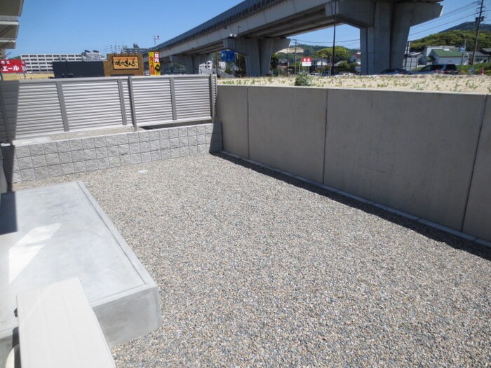 物件内観写真12　(ベランダ・バルコニー)