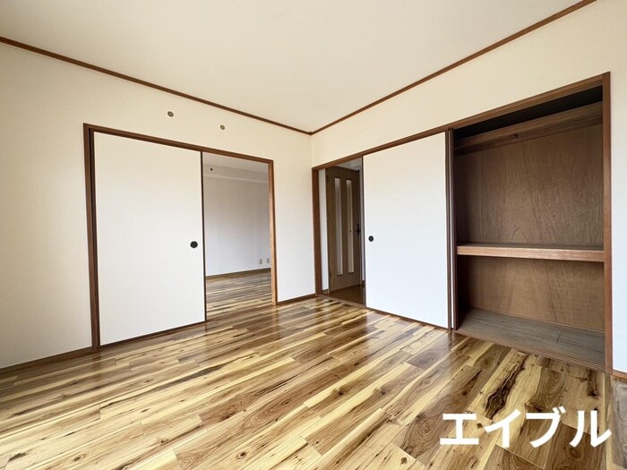 物件内観写真22　(居室)