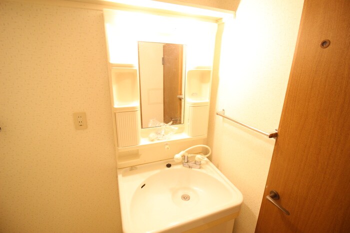 物件内観写真11　(洗面)