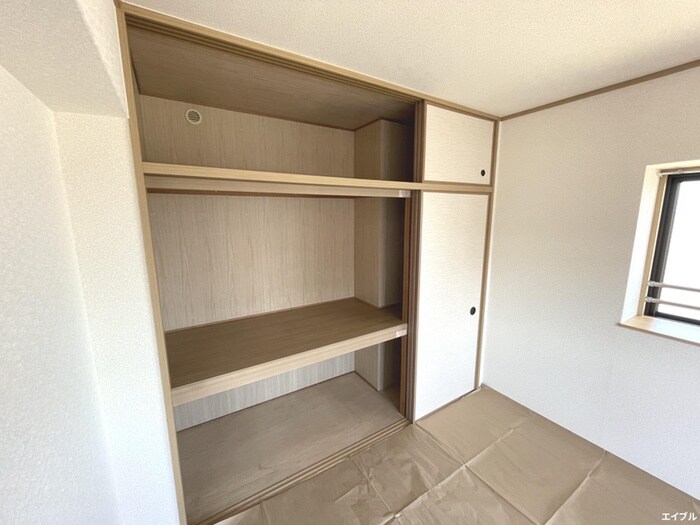 物件内観写真18　(収納)