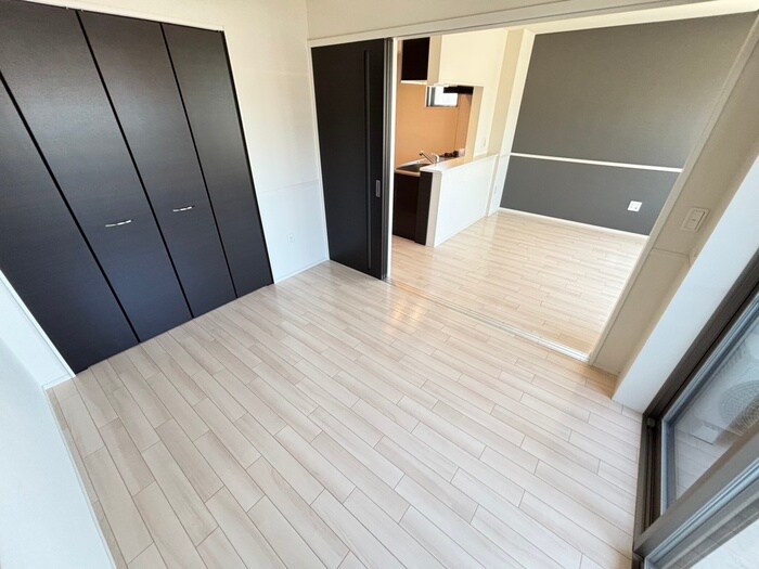 物件内観写真8　(居室)