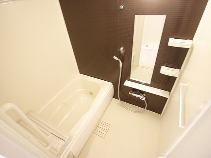 物件内観写真11　(バス／シャワールーム等)