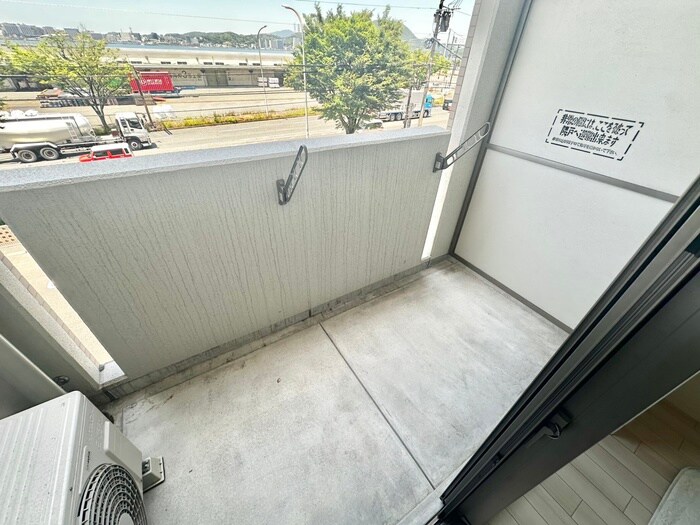 物件内観写真18　(ベランダ・バルコニー)