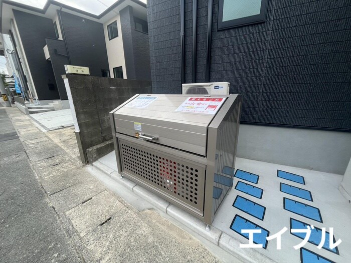 物件外観写真6　(建物設備)