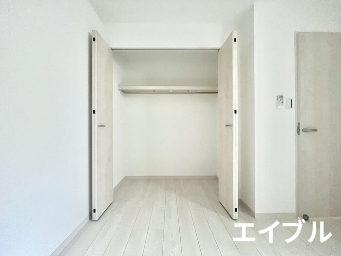 物件内観写真15　(収納)