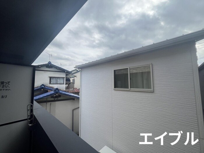 物件内観写真22　(室内からの展望)