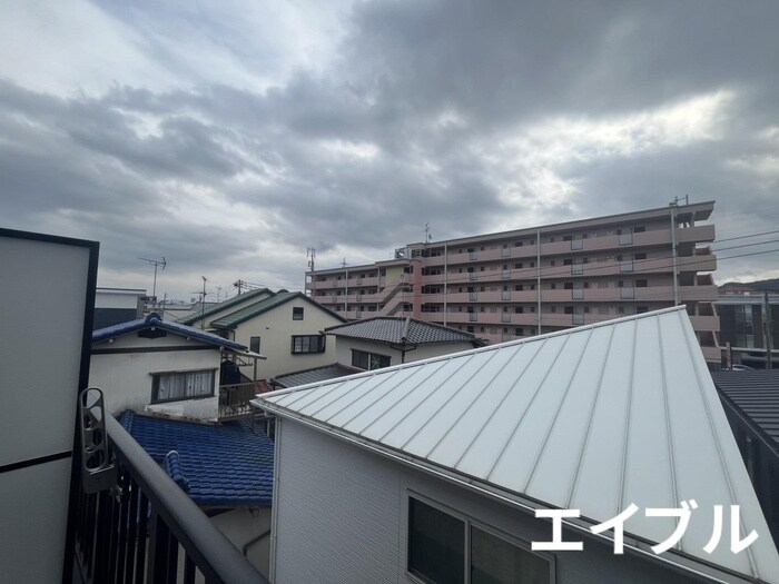 物件内観写真22　(室内からの展望)