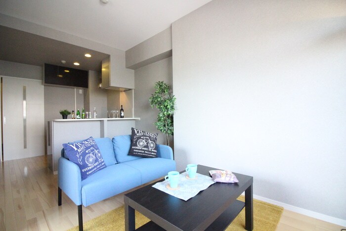 物件内観写真3　(居室)