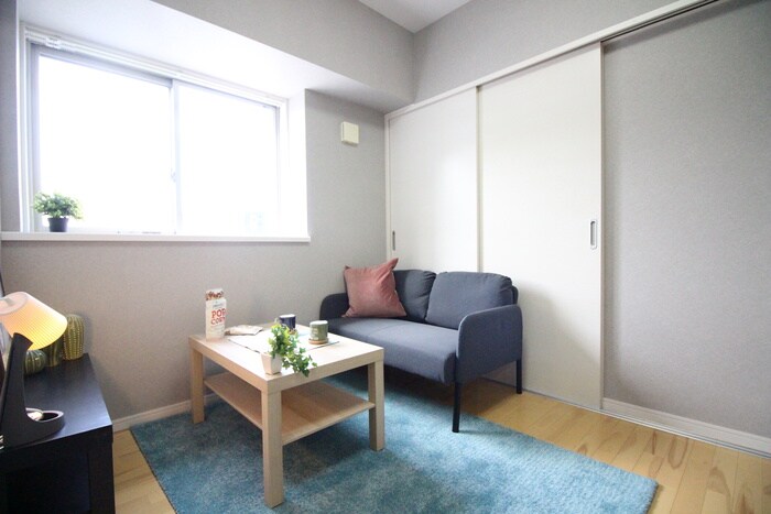 物件内観写真2　(居室)