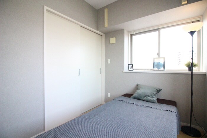 物件内観写真4　(居室)