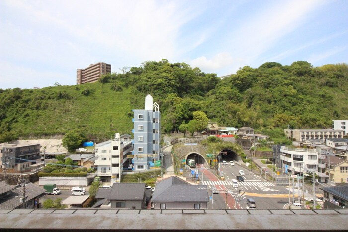 物件内観写真13　(室内からの展望)