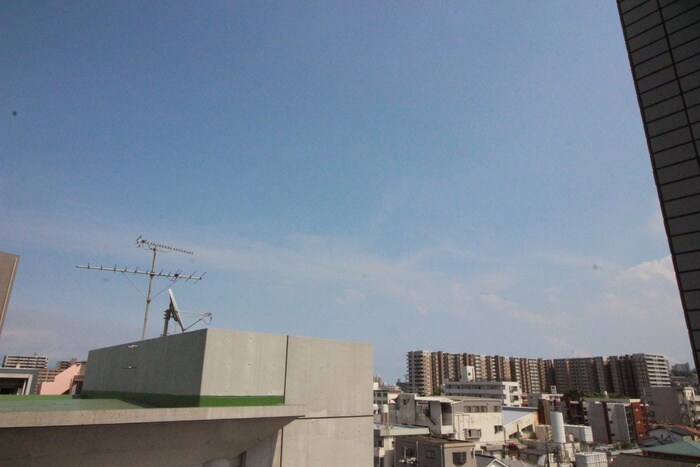 物件内観写真17　(室内からの展望)