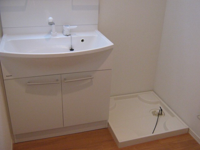 物件内観写真12　(洗面)