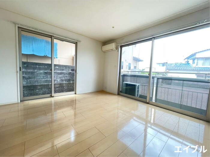 物件内観写真21　(居室)