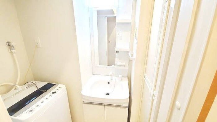 物件内観写真12　(洗面)