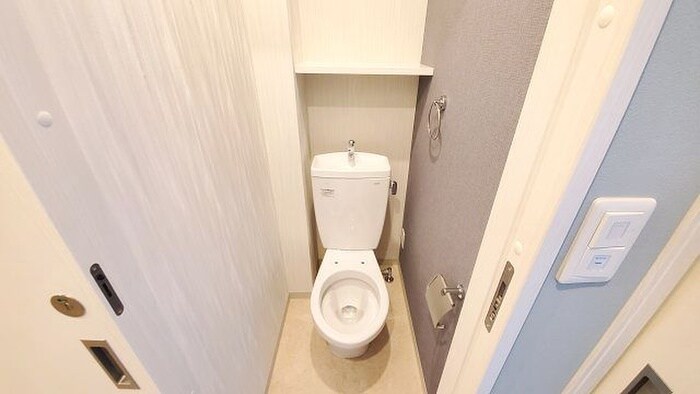 物件内観写真13　(トイレ)