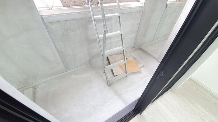 物件内観写真15　(ベランダ・バルコニー)