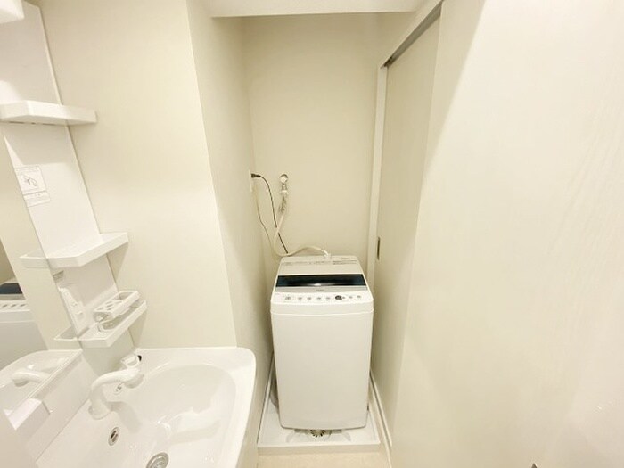 物件内観写真22　(洗濯機置場)