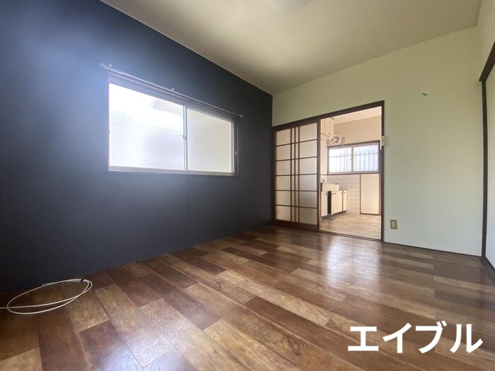 物件内観写真6　(居室)
