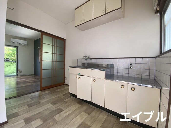 物件内観写真8　(キッチン)