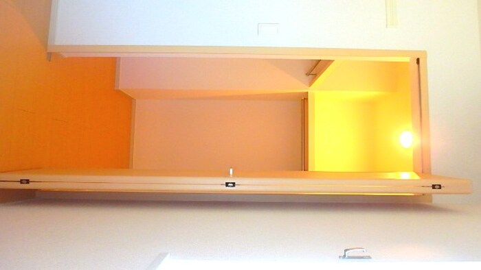 物件内観写真11　(収納)