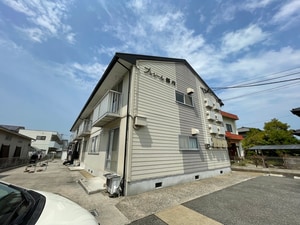 プレジール鶴内外観写真