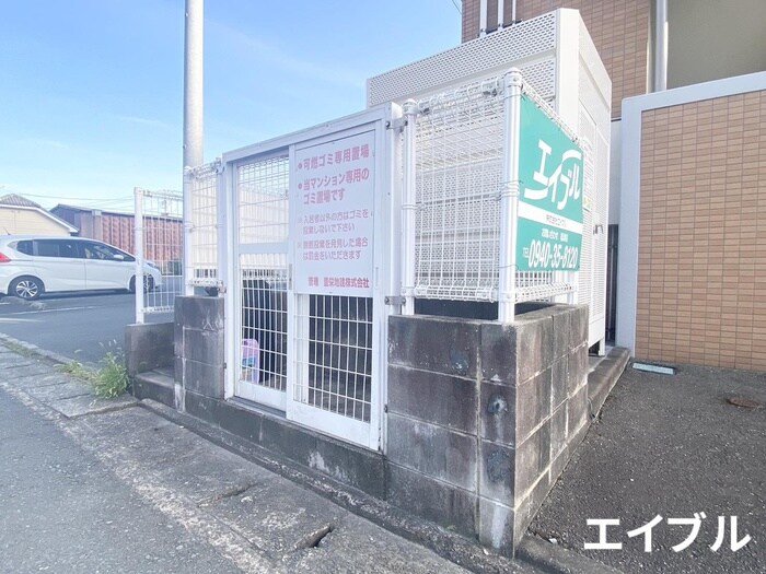 物件外観写真6　(建物設備)