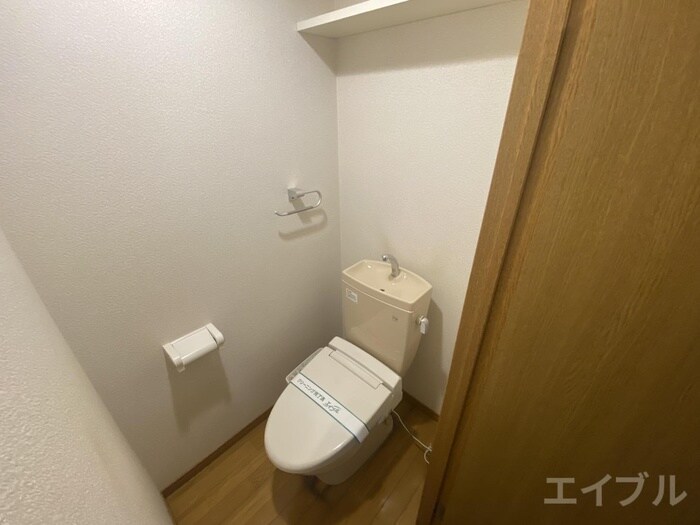 物件内観写真12　(トイレ)