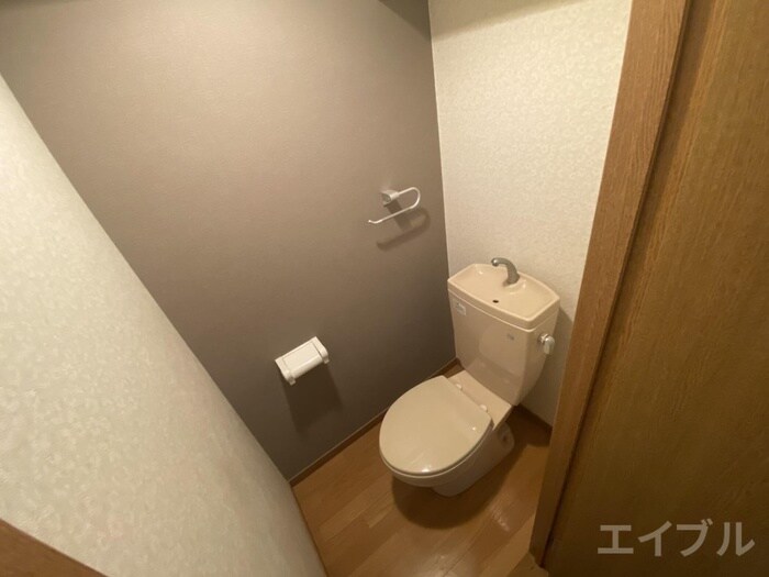 物件内観写真12　(トイレ)