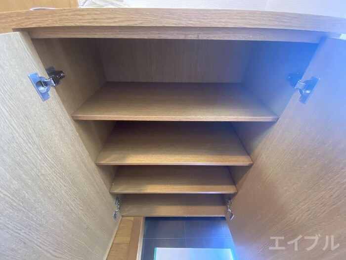 物件内観写真16　(靴箱)