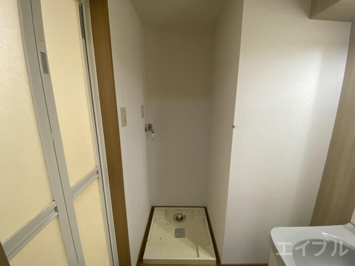 物件内観写真19　(洗濯機置場)