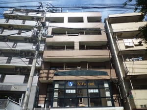 ステイツ西新オレンジ通り外観写真