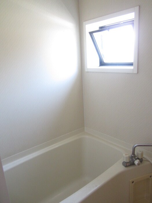 物件内観写真8　(バス／シャワールーム等)