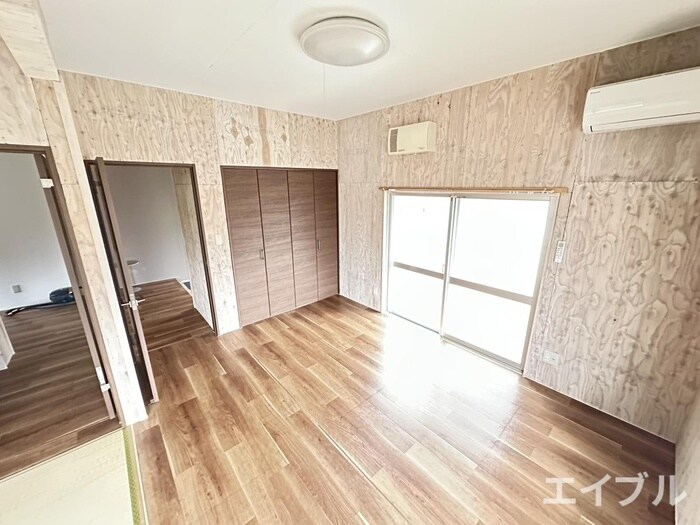 物件内観写真10　(居室)