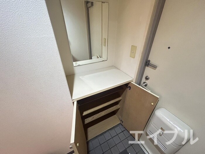物件内観写真17　(靴箱)