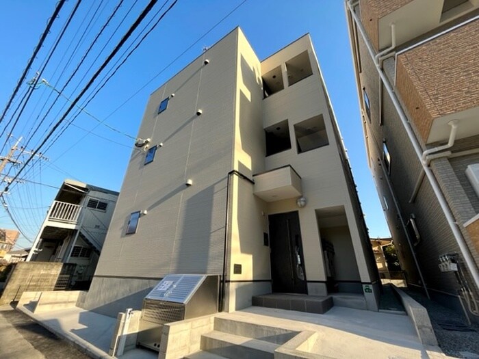 物件外観写真1　(外観写真)