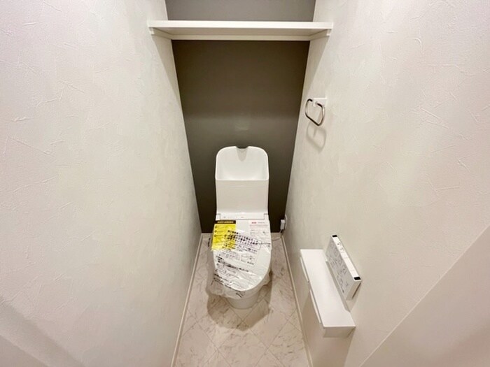 物件内観写真8　(トイレ)