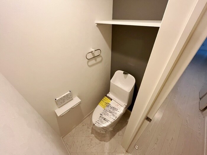 物件内観写真8　(トイレ)