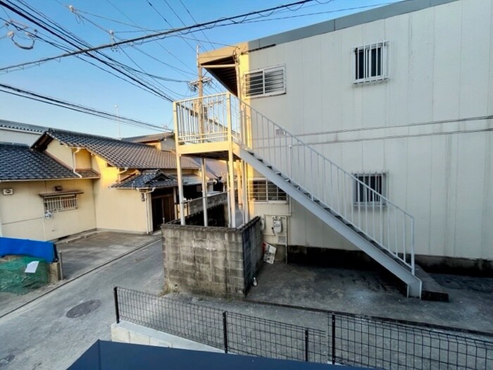 物件内観写真14　(室内からの展望)