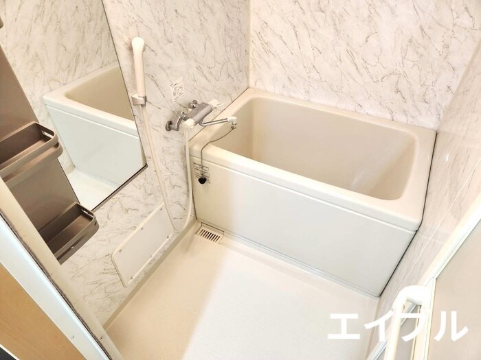 物件内観写真9　(バス／シャワールーム等)