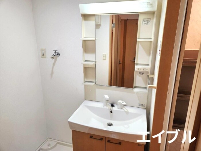 物件内観写真12　(洗面)