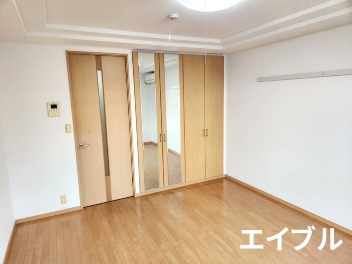 物件内観写真18　(居室)