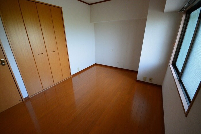 物件内観写真5　(居室)