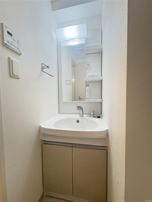 物件内観写真11　(洗面)