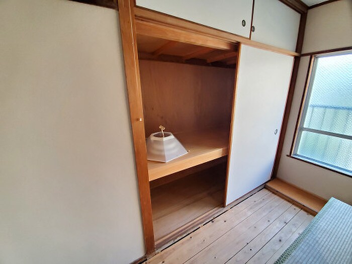 物件内観写真8　(収納)