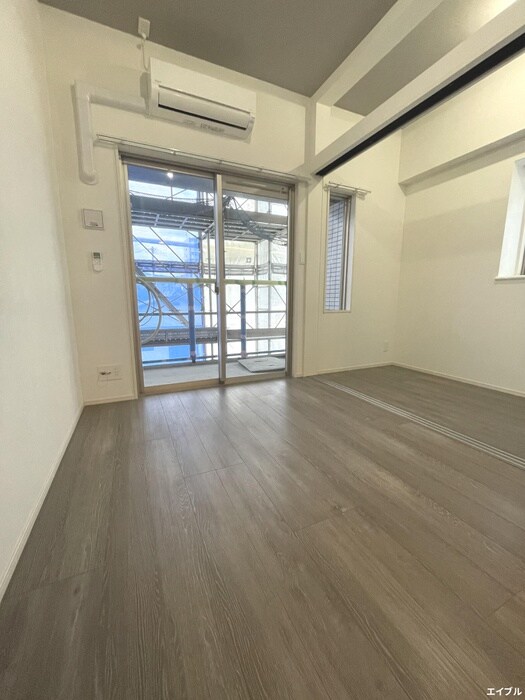 物件内観写真4　(居室)