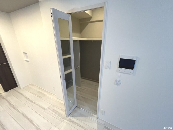 物件内観写真7　(収納)