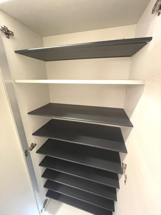 物件内観写真10　(靴箱)