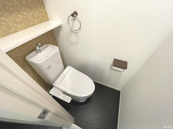 物件内観写真11　(トイレ)